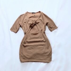 Boohoo Petite * cut-out dress